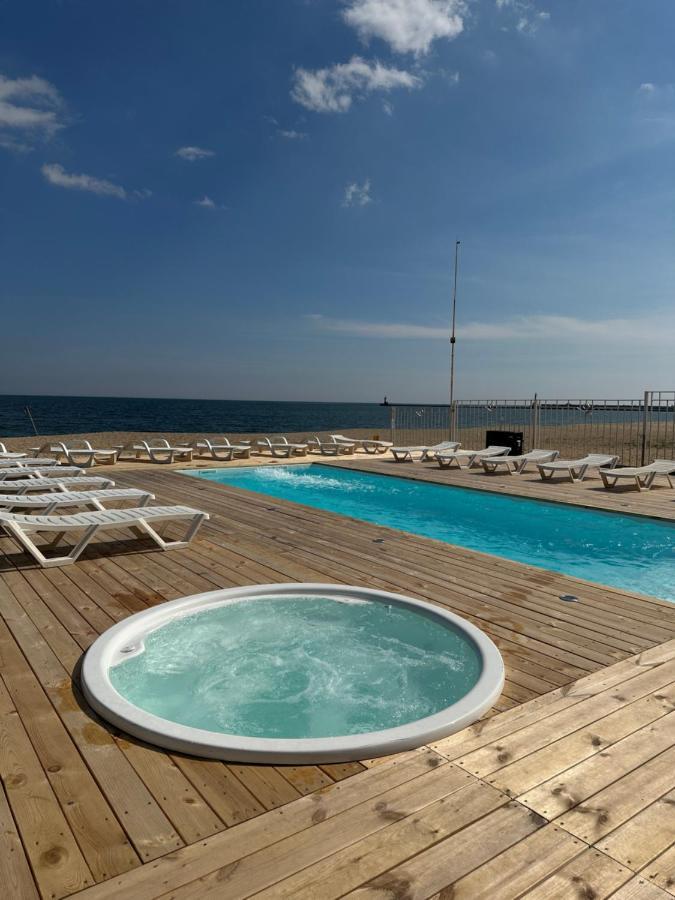 Apart-Hotel Poseidon Odessa Eksteriør bilde